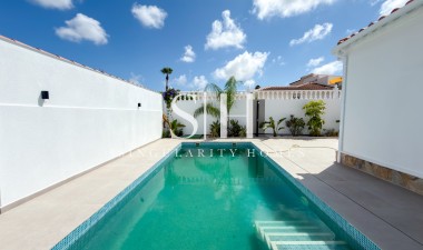 Resale - Villa - Torrevieja - La siesta