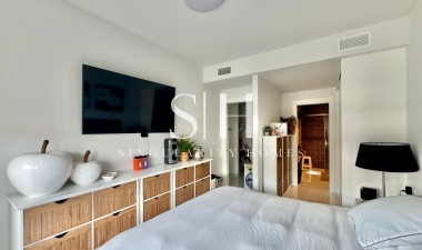 Odsprzedaż - Mieszkanie w bloku - Orihuela Costa - Punta Prima
