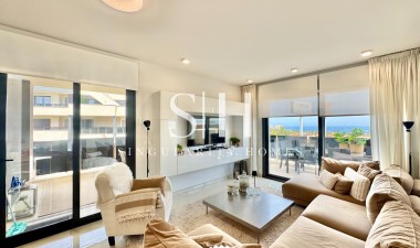 Odsprzedaż - Mieszkanie w bloku - Orihuela Costa - Punta Prima