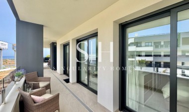 Odsprzedaż - Mieszkanie w bloku - Orihuela Costa - Punta Prima