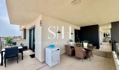 Odsprzedaż - Mieszkanie w bloku - Orihuela Costa - Punta Prima