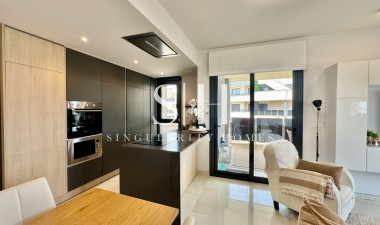 Odsprzedaż - Mieszkanie w bloku - Orihuela Costa - Punta Prima