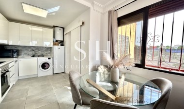 Odsprzedaż - Villa - Orihuela Costa - Costa Blanca