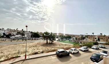 Odsprzedaż - Villa - Orihuela Costa - Costa Blanca