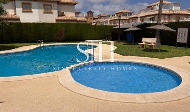 Odsprzedaż - Villa - Orihuela Costa - Costa Blanca