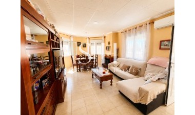 Odsprzedaż - Villa - Torrevieja - Costa Blanca