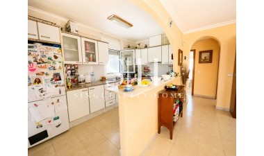 Odsprzedaż - Villa - Torrevieja - Costa Blanca