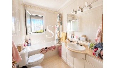Odsprzedaż - Villa - Torrevieja - Costa Blanca