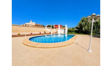 Odsprzedaż - Villa - Torrevieja - Costa Blanca