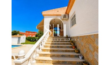 Odsprzedaż - Villa - Torrevieja - Costa Blanca