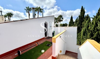 Odsprzedaż - Villa - Orihuela Costa - Costa Blanca