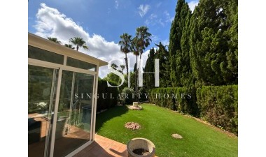 Odsprzedaż - Villa - Orihuela Costa - Costa Blanca