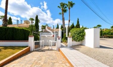 Odsprzedaż - Villa - Orihuela Costa - Costa Blanca