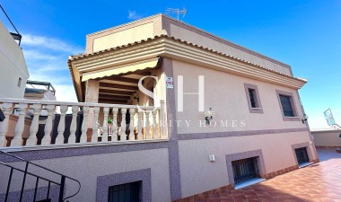 Odsprzedaż - Dom - Torrevieja - La siesta