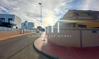 Odsprzedaż - Dom - Torrevieja - La siesta