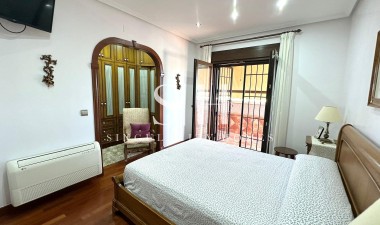 Odsprzedaż - Dom - Torrevieja - La siesta
