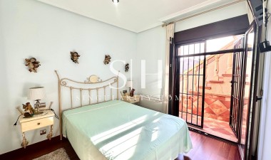 Odsprzedaż - Dom - Torrevieja - La siesta