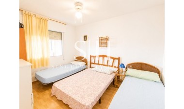 Odsprzedaż - Mieszkanie w bloku - Orihuela Costa - Costa Blanca