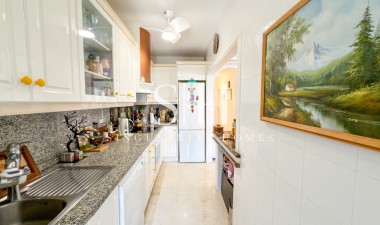 Återförsäljning - Lägenhet / lägenhet - Orihuela Costa - Las Ramblas