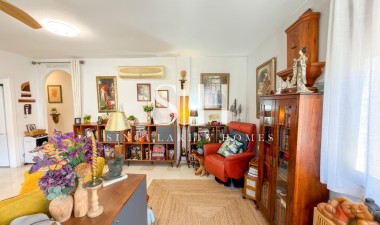 Återförsäljning - Lägenhet / lägenhet - Orihuela Costa - Las Ramblas