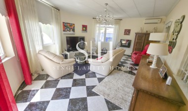 Odsprzedaż - Villa - Torrevieja - Costa Blanca