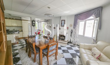 Odsprzedaż - Villa - Torrevieja - Costa Blanca