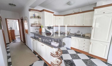 Odsprzedaż - Villa - Torrevieja - Costa Blanca