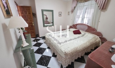 Odsprzedaż - Villa - Torrevieja - Costa Blanca