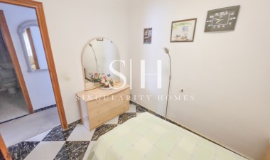 Odsprzedaż - Villa - Torrevieja - Costa Blanca