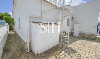 Odsprzedaż - Villa - Torrevieja - Costa Blanca