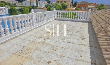 Odsprzedaż - Villa - Torrevieja - Costa Blanca