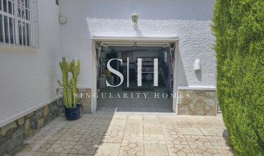Odsprzedaż - Villa - Torrevieja - Costa Blanca