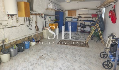 Odsprzedaż - Villa - Torrevieja - Costa Blanca