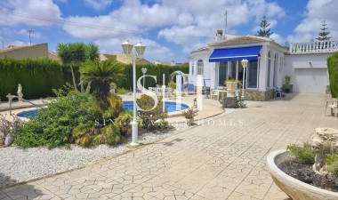 Odsprzedaż - Villa - Torrevieja - Costa Blanca