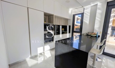 Odsprzedaż - Villa - Orihuela Costa - Costa Blanca