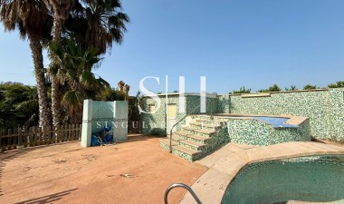 Återförsäljning - Villa - San Miguel de Salinas