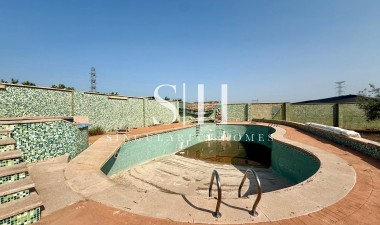 Återförsäljning - Villa - San Miguel de Salinas