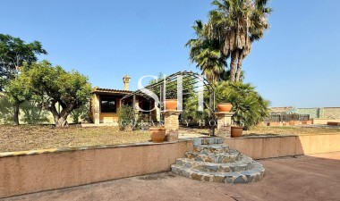 Återförsäljning - Villa - San Miguel de Salinas