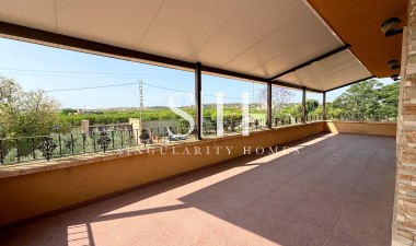 Återförsäljning - Villa - San Miguel de Salinas
