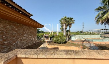 Återförsäljning - Villa - San Miguel de Salinas