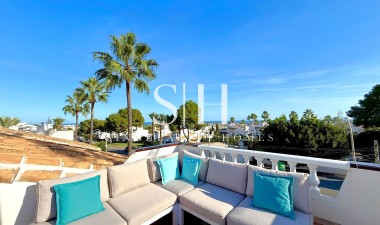 Odsprzedaż - Villa - Orihuela Costa - Villamartin