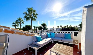 Odsprzedaż - Villa - Orihuela Costa - Villamartin
