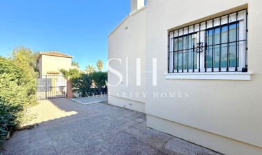 Återförsäljning - Villa - Orihuela Costa - Los Dolses