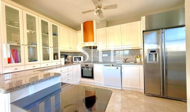 Återförsäljning - Villa - Orihuela Costa - Los Dolses