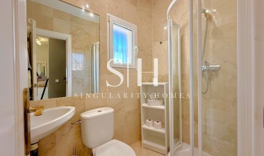 Återförsäljning - Villa - Orihuela Costa - Los Dolses