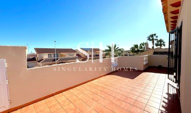 Återförsäljning - Villa - Orihuela Costa - Los Dolses