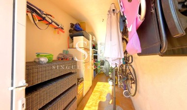 Återförsäljning - Villa - Orihuela Costa - Los Dolses