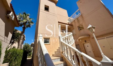 Återförsäljning - Hus - Orihuela Costa - Playa Flamenca