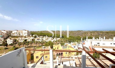Odsprzedaż - Mieszkanie w bloku - Orihuela Costa - Las Ramblas