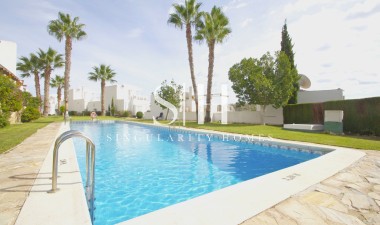 Odsprzedaż - Mieszkanie w bloku - Orihuela Costa - Las Ramblas